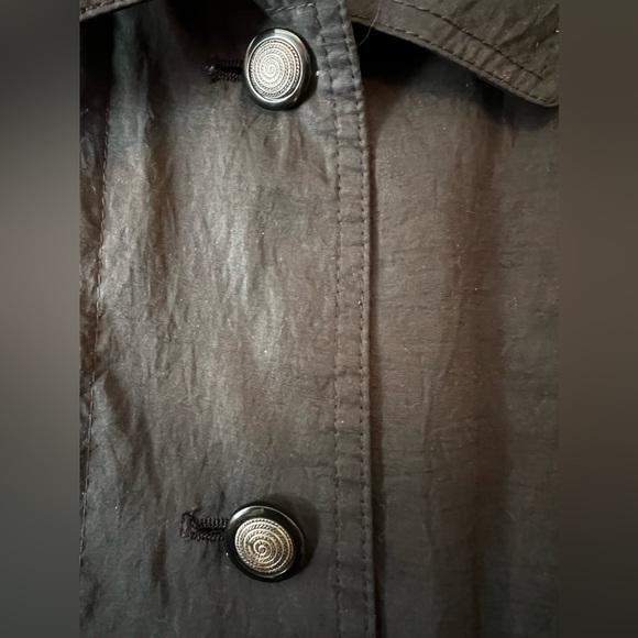 London Fog Trench Coat - Picture 6 of 9